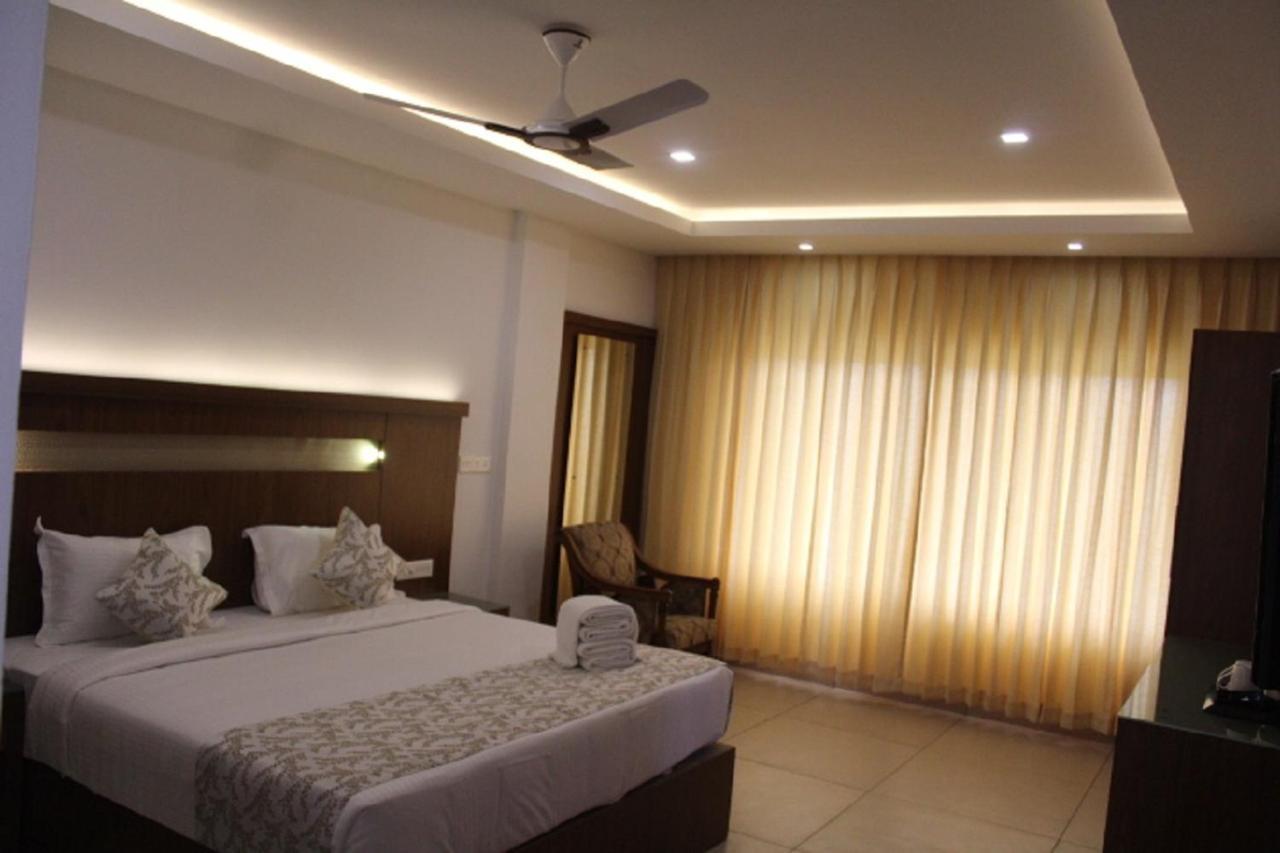 The Lakeview Munnar Exterior foto